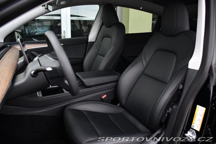 Tesla Model Y LONG RANGE DUAL MOTOR AWD 2023