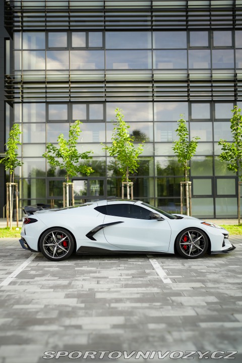 Chevrolet Corvette Coupe 2021