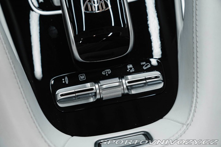 Mercedes-Benz Ostatní modely GLS Maybach 4Matic, E Active, 2022