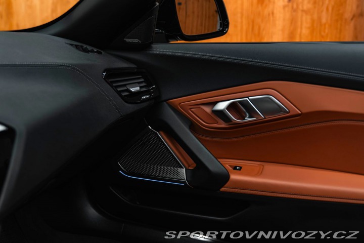 BMW Z4 Roadster M40i, H/K, Záruk 1800