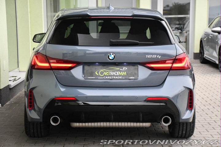 BMW 1 128ti M-SPORT Zadáno 2021