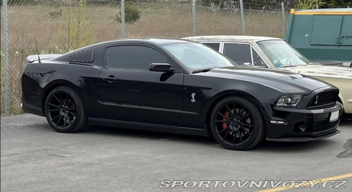 Ford Mustang Shelby GT500 2012