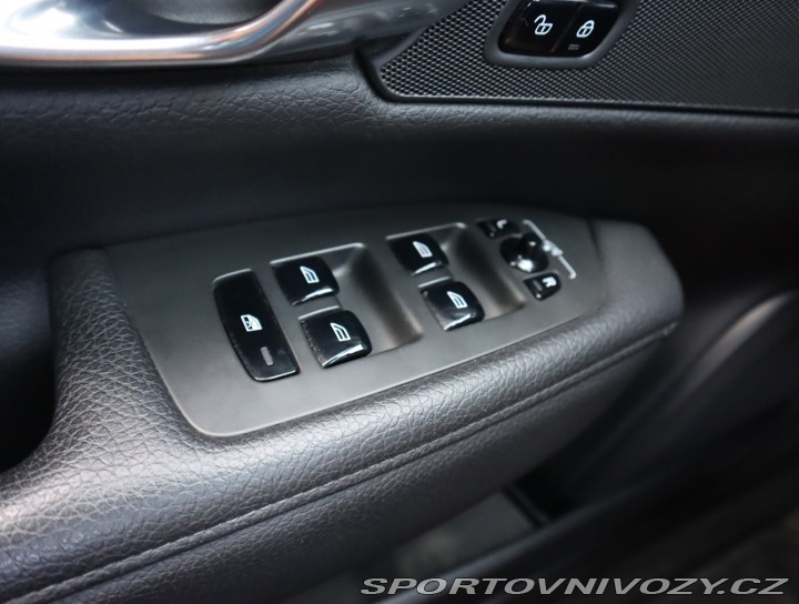 Volvo V90 D5 AWD 2017