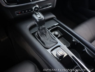 Volvo V90 D5 AWD 2017
