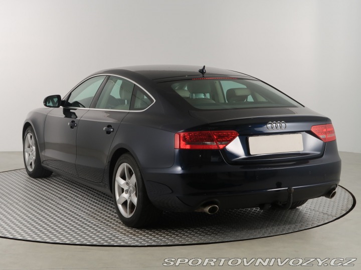 Audi A5 2.7 TDI 2010