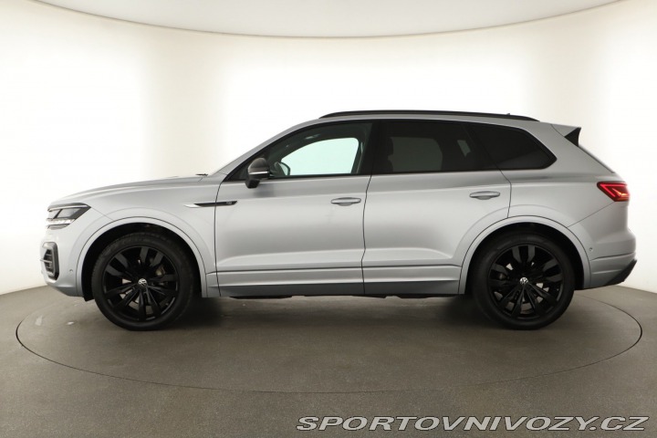 Volkswagen Ostatní modely Touareg R-Line 3.0 TDI 2021