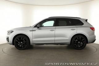 Volkswagen Ostatní modely Touareg R-Line 3.0 TDI 2021
