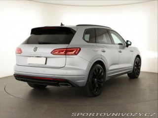 Volkswagen Ostatní modely Touareg R-Line 3.0 TDI 2021