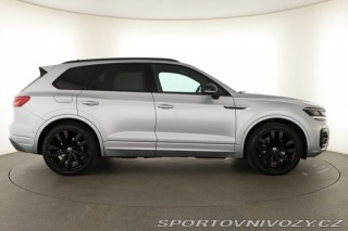 Volkswagen Ostatní modely Touareg R-Line 3.0 TDI 2021