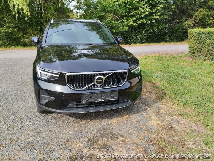 Volvo Ostatní modely XC40 B3 Mile Hybrid FWD 2023