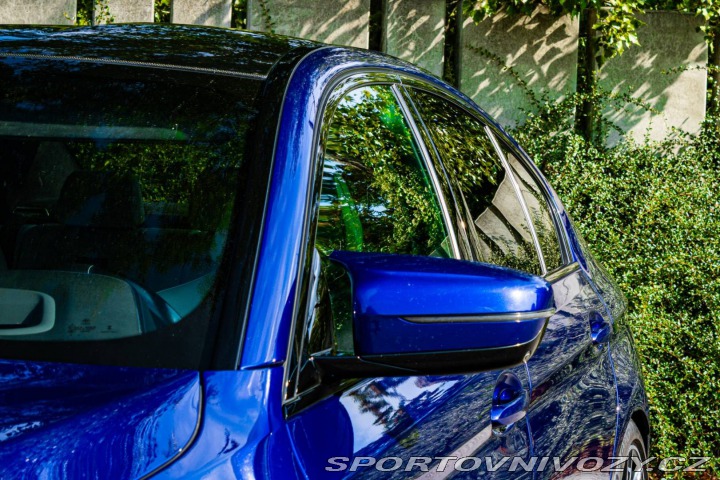 BMW M5 M5 A/T 2019