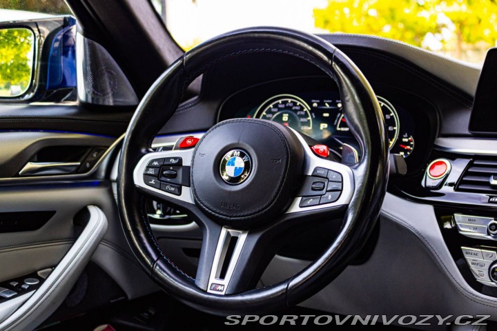 BMW M5 M5 A/T 2019