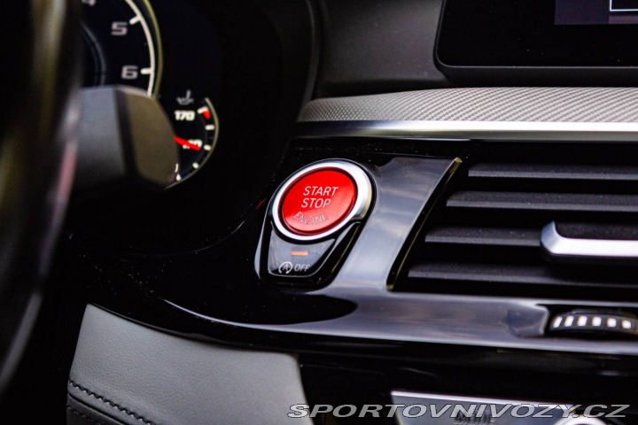 BMW M5 F90 4.4 V8 2019 /SK auto 2019