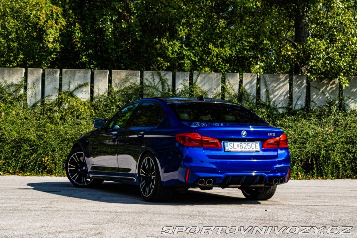 BMW M5 M5 A/T 2019