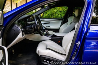 BMW M5 M5 A/T 2019