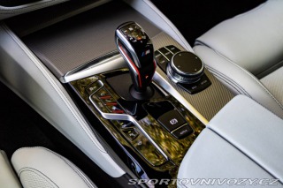 BMW M5 M5 A/T 2019