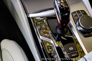 BMW M5 M5 A/T 2019
