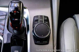 BMW M5 M5 A/T 2019