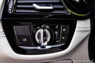 BMW M5 M5 A/T 2019