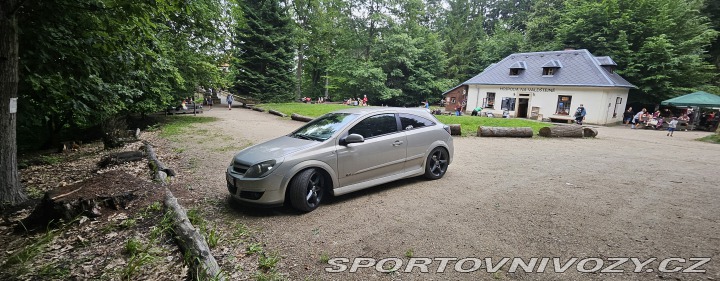 Opel Astra Astra H 1.9 CDTI GTC 2008