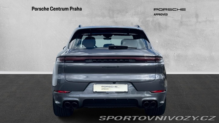 Porsche Cayenne S E-Hybrid 2025
