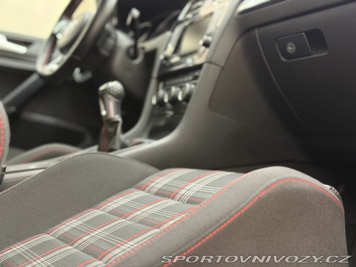 Volkswagen Golf 7 GTI Performance 2015