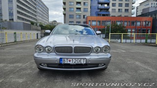 Jaguar XJR 2004