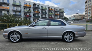 Jaguar XJR 2004