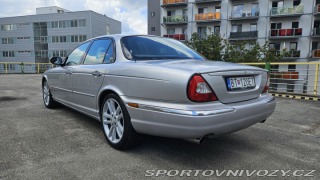 Jaguar XJR 2004