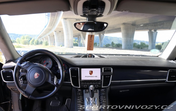 Porsche Panamera 970 2011