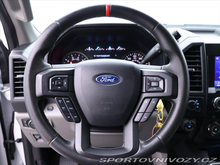 Ford Ostatní modely F-150 5,0 Lariat 4x4 SuperCrew 2020