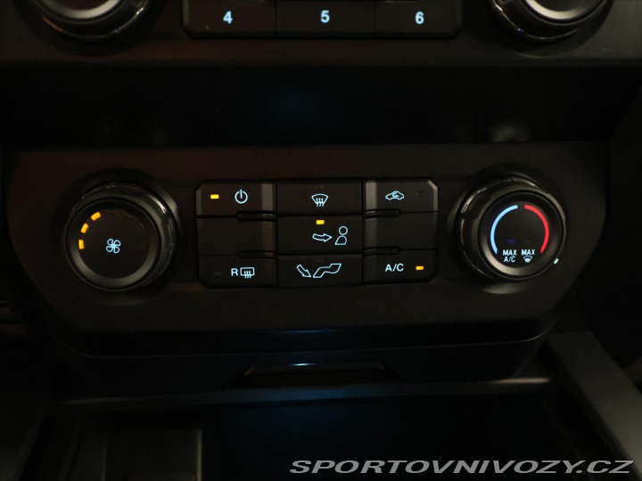 Ford Ostatní modely F-150 5,0 Lariat 4x4 SuperCrew 2020