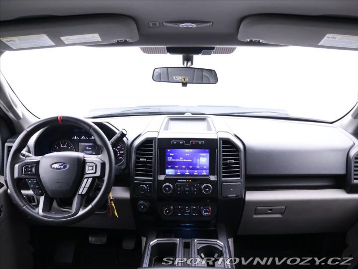 Ford Ostatní modely F-150 5,0 Lariat 4x4 SuperCrew 2020