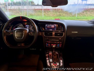 Audi RS5 4.2 FSI Quattro S-tronic 2010