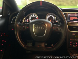 Audi RS5 4.2 FSI Quattro S-tronic 2010