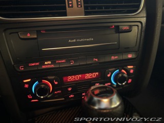 Audi RS5 4.2 FSI Quattro S-tronic 2010