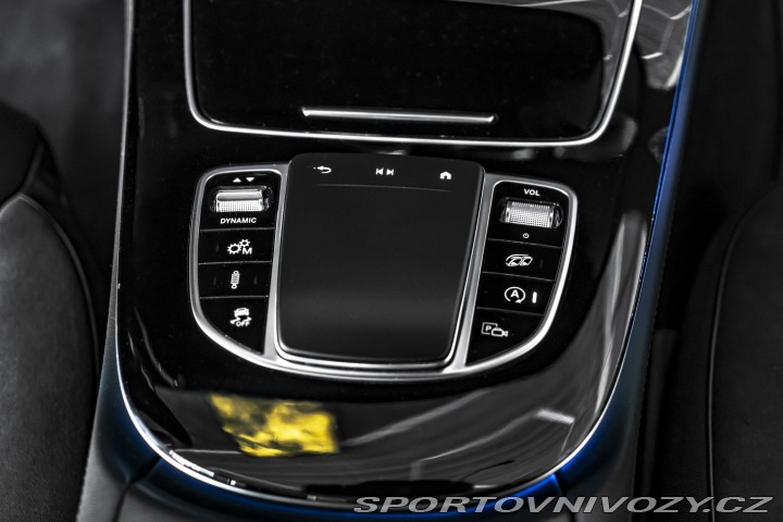 Mercedes-Benz E E53 AMG PANO/DOVĚR/KARBON 2021