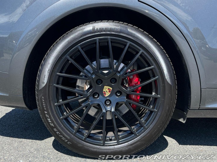 Porsche Cayenne GTS 2022