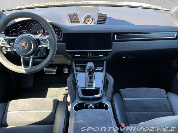 Porsche Cayenne GTS 2022