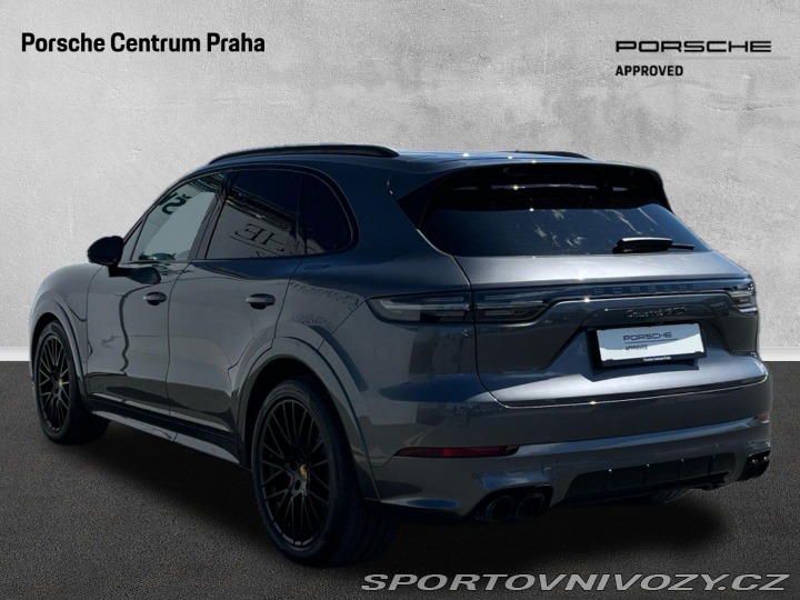 Porsche Cayenne GTS 2022