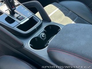 Porsche Cayenne GTS 2022