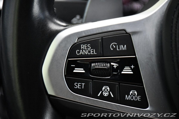 BMW 5 530e PHEV MSPORT xD HUD 9 2023