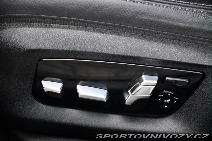 BMW 5 530e PHEV MSPORT xD HUD 9 2023