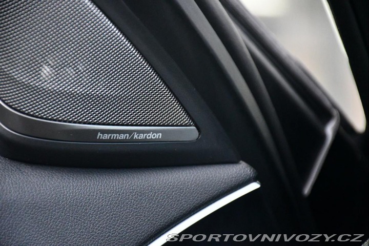 BMW 5 530e PHEV MSPORT xD HUD 9 2023