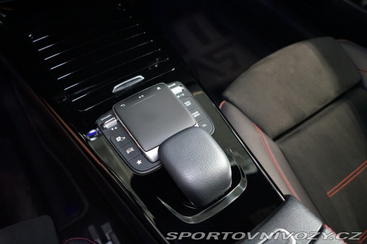Mercedes-Benz A 200*AMG*CAMERA*CARPLAY*LE 2020