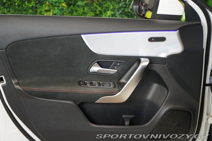 Mercedes-Benz A 200*AMG*CAMERA*CARPLAY*LE 2020