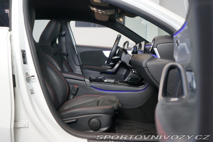 Mercedes-Benz A 200*AMG*CAMERA*CARPLAY*LE 2020