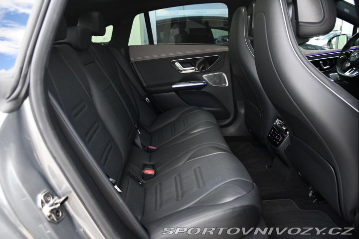 Mercedes-Benz Ostatní modely EQE 43 AMG 2022