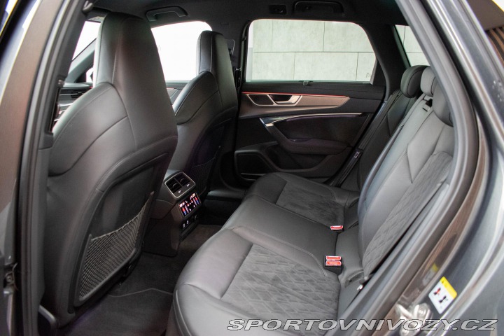 Audi RS6 KERAMIC*B&O*LASER*ZÁR 2022