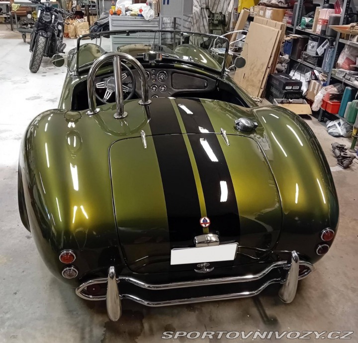 Ostatní značky Ostatní modely AC Cobra replika 2011